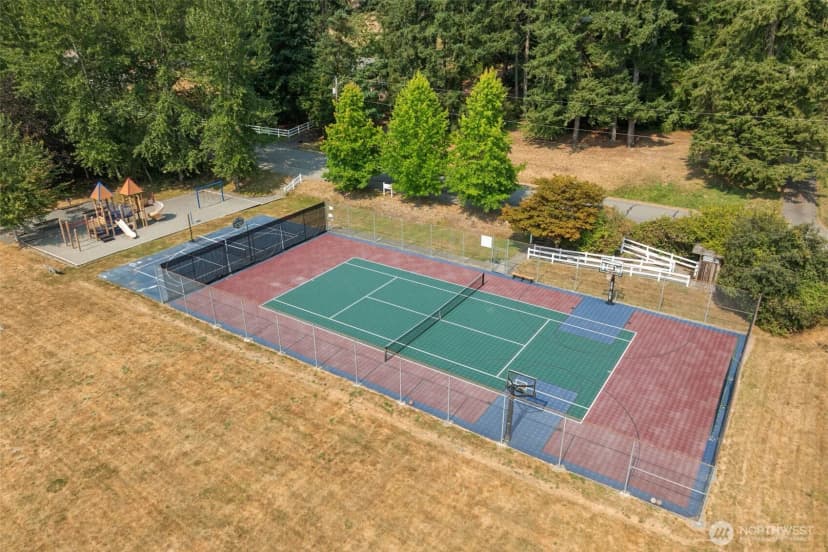 Property photo for 20605 Se 127th Street, Issaquah photo 35
