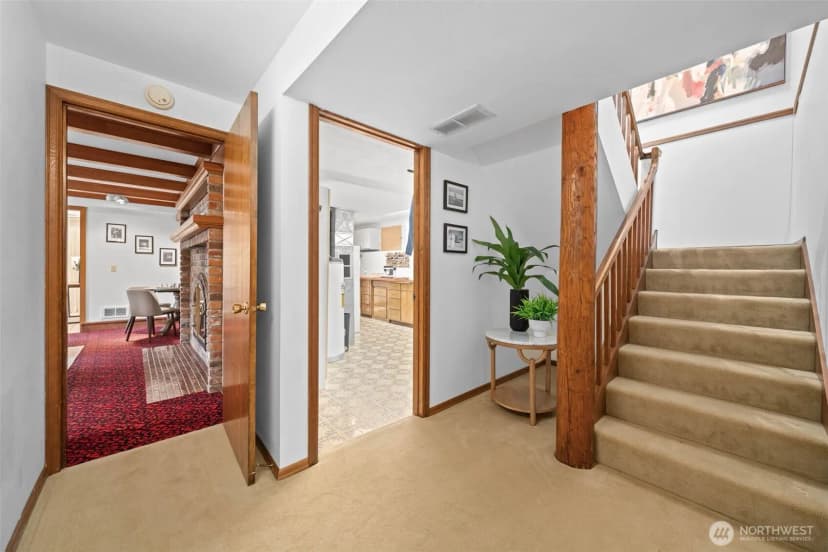 Property photo for 20605 Se 127th Street, Issaquah photo 16