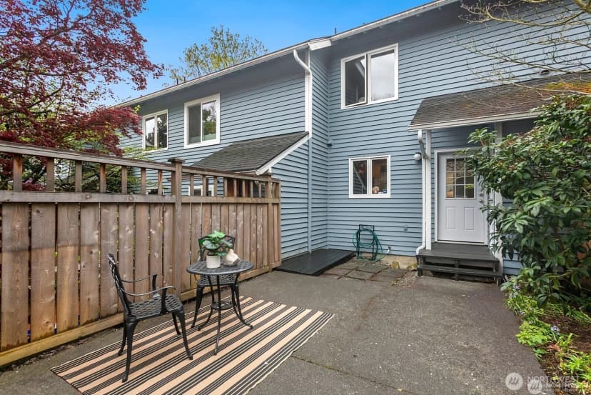 Property photo for 1816 E Jefferson Street #b, Seattle photo 24