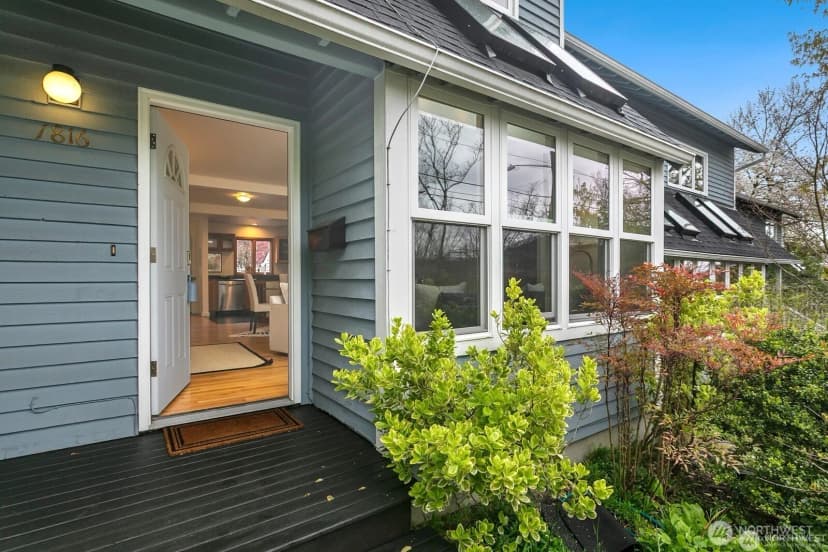 Property photo for 1816 E Jefferson Street #b, Seattle