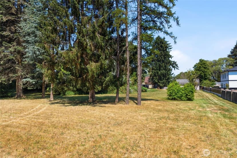 Property photo for 4624 S 146th Street, Tukwila photo 33