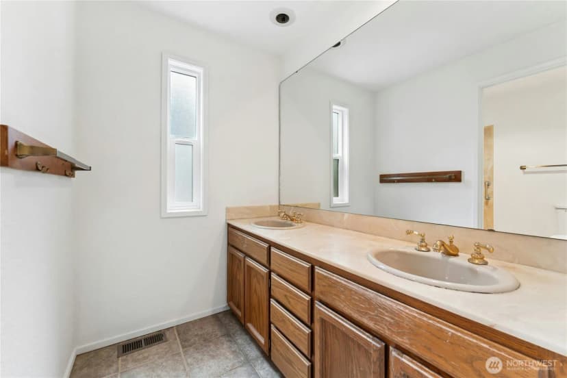 Property photo for 9725 Ne Riverbend Drive #11c, Bothell photo 17