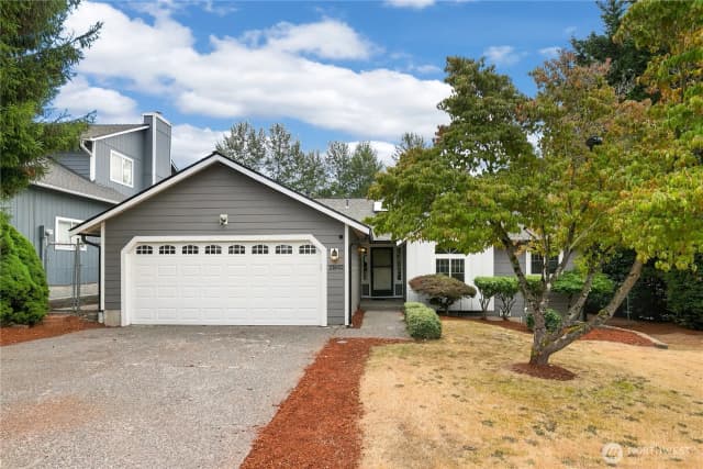 Property photo for 21642 117th Place Se, Kent photo 2