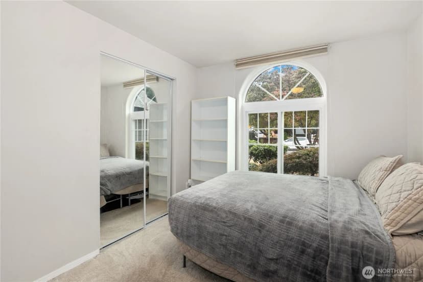 Property photo for 21642 117th Place Se, Kent photo 18