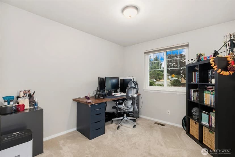 Property photo for 21642 117th Place Se, Kent photo 20
