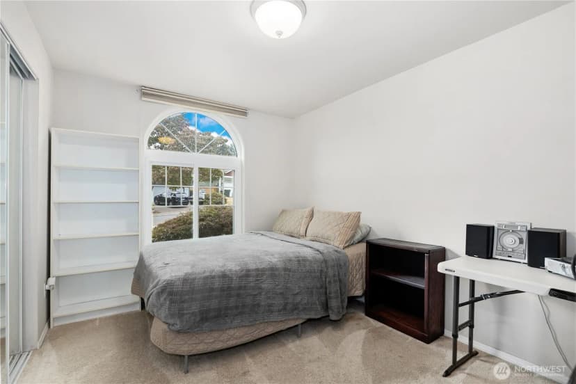 Property photo for 21642 117th Place Se, Kent photo 17