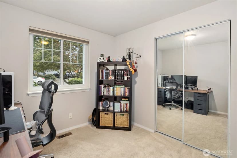 Property photo for 21642 117th Place Se, Kent photo 21