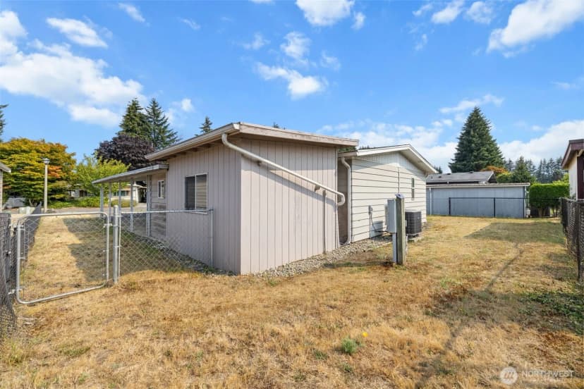 Property photo for 5305 Yakima Lane Se, Lacey photo 7