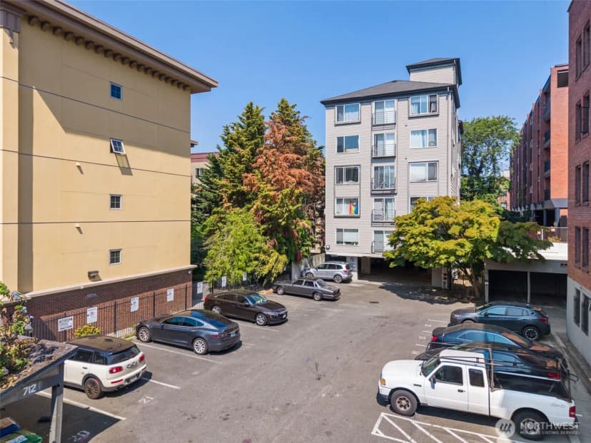 Property photo for 712 E Denny Way #501, Seattle photo 19