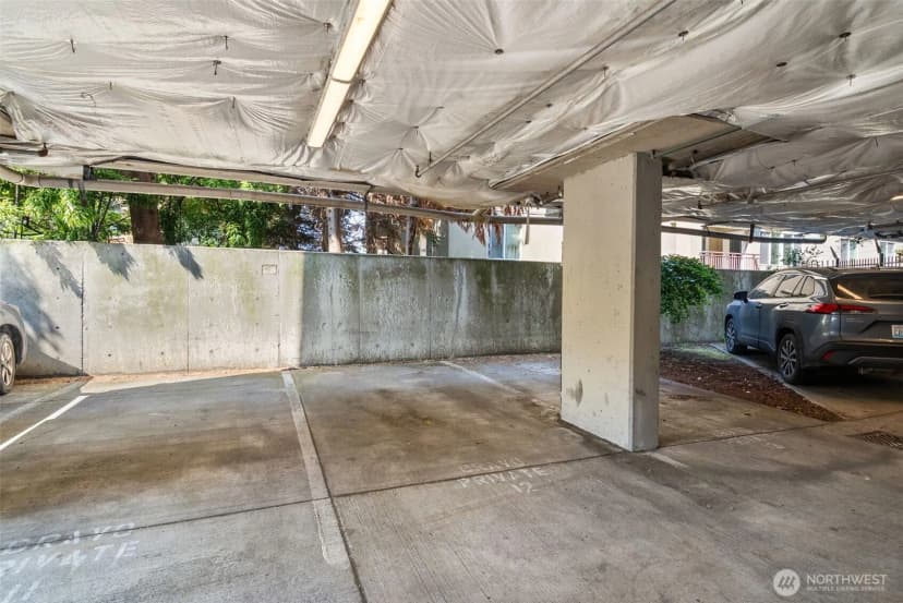 Property photo for 712 E Denny Way #501, Seattle photo 13