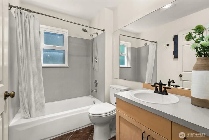 Property photo for 712 E Denny Way #501, Seattle photo 11
