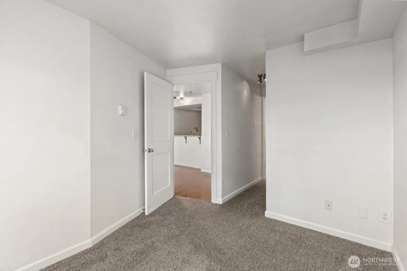 Property photo for 530 Melrose Avenue E #507, Seattle photo 17