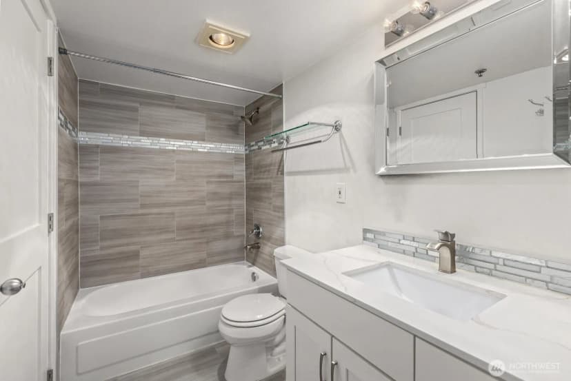 Property photo for 530 Melrose Avenue E #507, Seattle photo 20