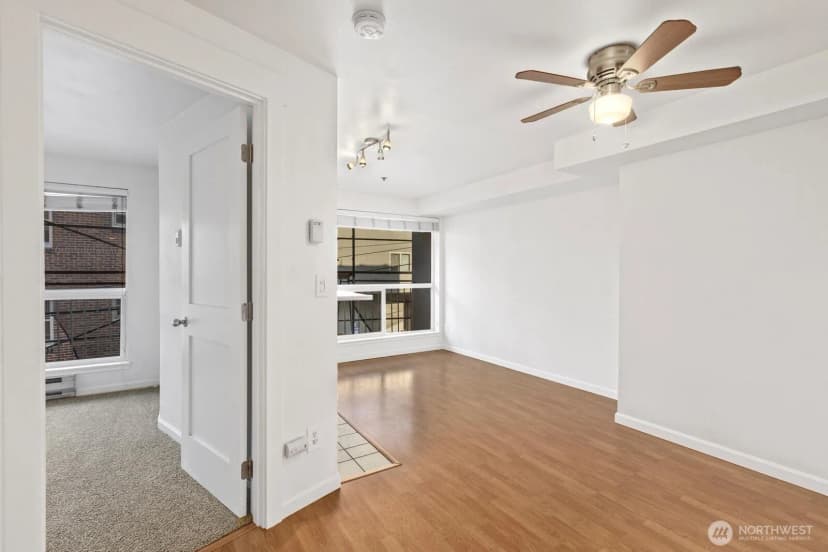 Property photo for 530 Melrose Avenue E #507, Seattle photo 8