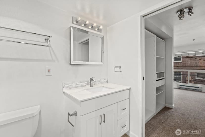 Property photo for 530 Melrose Avenue E #507, Seattle photo 22