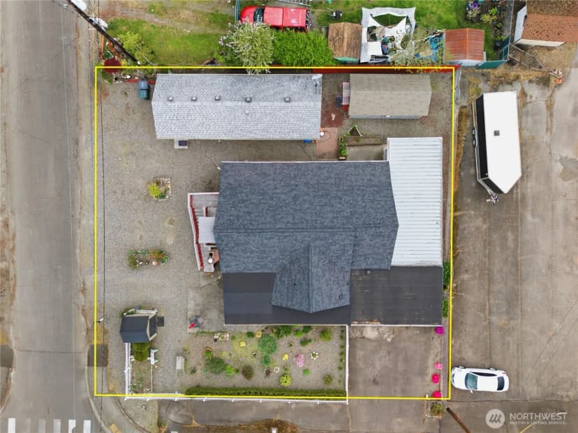 Property photo for 6323 100th Street Sw, Lakewood photo 36