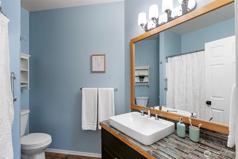 Property photo for 825 Jewil Drive, Fox Island photo 16