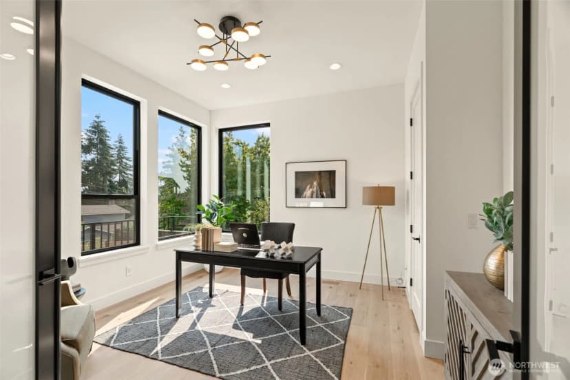 Property photo for 11224 Ne 91st Street, Kirkland photo 15