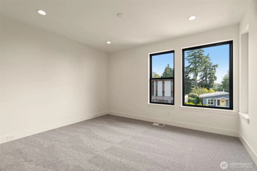 Property photo for 11224 Ne 91st Street, Kirkland photo 27