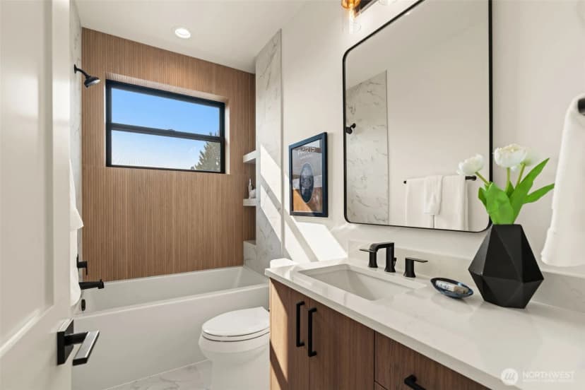 Property photo for 11224 Ne 91st Street, Kirkland photo 30