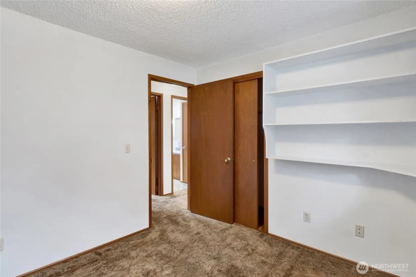 Property photo for 13176 Avon Allen Road, Mount Vernon photo 27