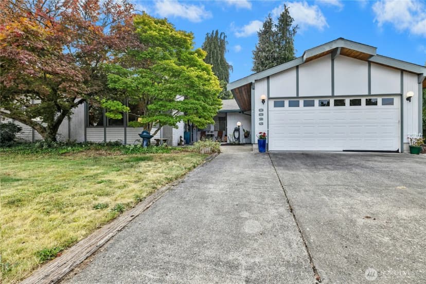 Property photo for 8826 Cascadia Avenue, Everett photo 37