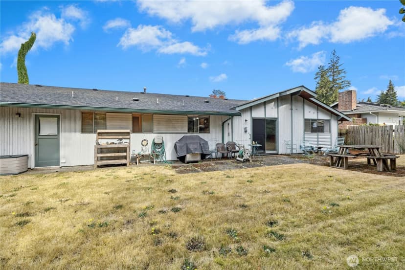 Property photo for 8826 Cascadia Avenue, Everett photo 33