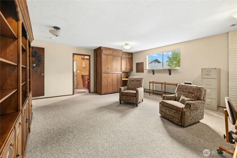 Property photo for 8826 Cascadia Avenue, Everett photo 27