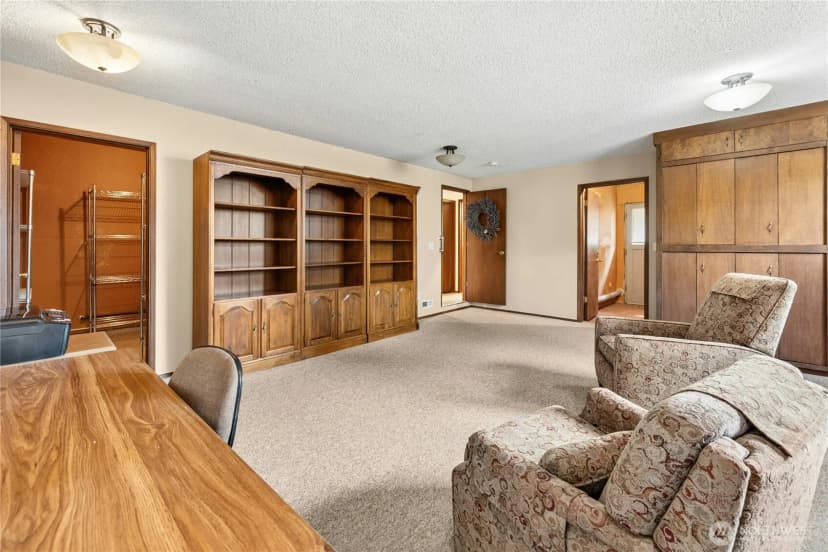 Property photo for 8826 Cascadia Avenue, Everett photo 26