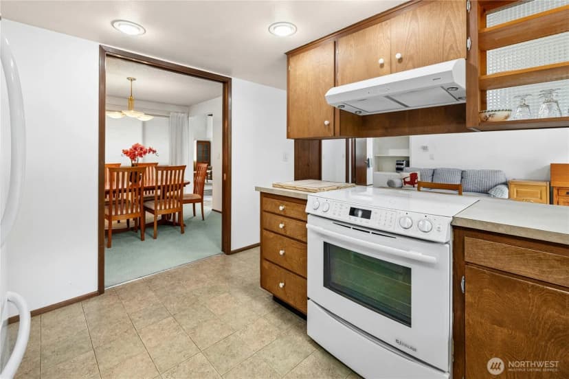 Property photo for 8826 Cascadia Avenue, Everett photo 19