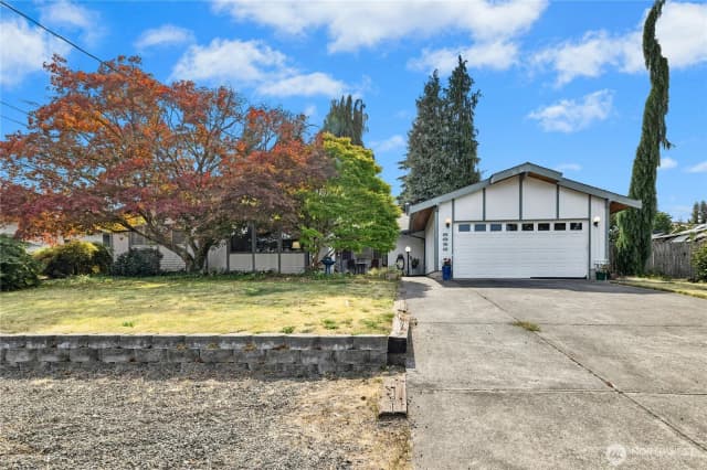 Property photo for 8826 Cascadia Avenue, Everett