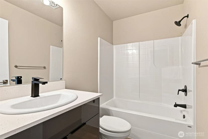 Property photo for 612 & 614 122nd Street Ct E, Tacoma photo 33