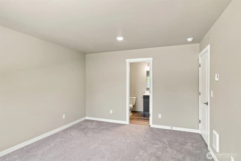 Property photo for 612 & 614 122nd Street Ct E, Tacoma photo 20