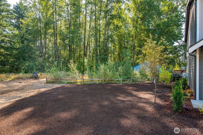 Property photo for 612 & 614 122nd Street Ct E, Tacoma photo 40