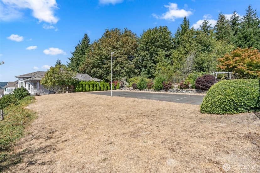 Property photo for 6723 N Parkview Lane, Tacoma photo 21