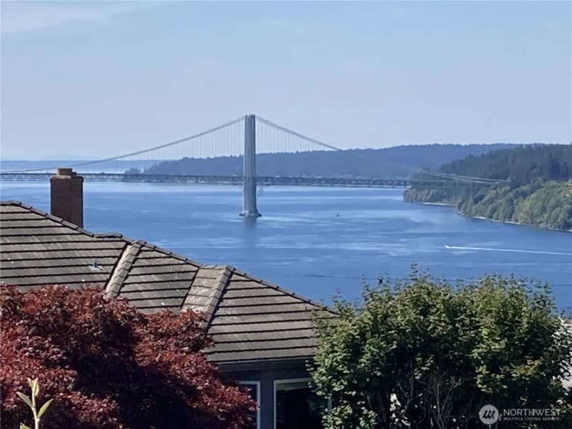 Property photo for 6723 N Parkview Lane, Tacoma photo 6