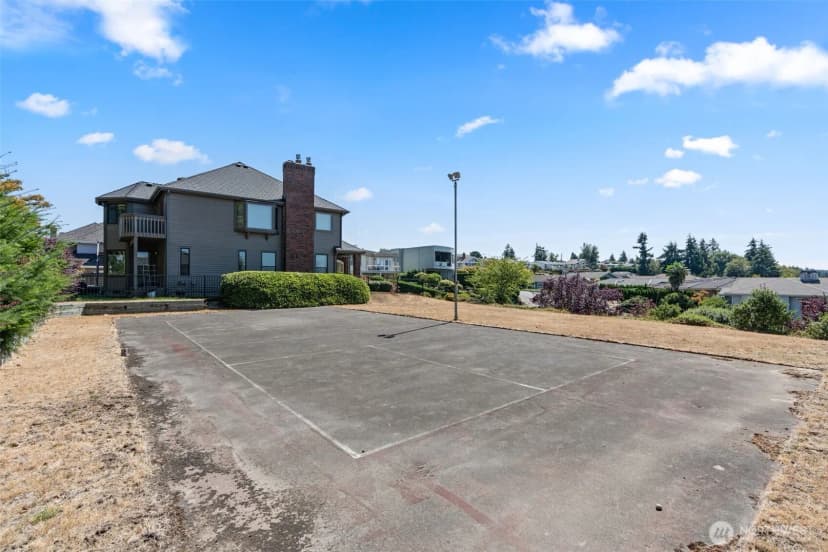 Property photo for 6723 N Parkview Lane, Tacoma photo 18
