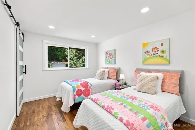 Property photo for 15237 Ne 3rd Street, Bellevue photo 23