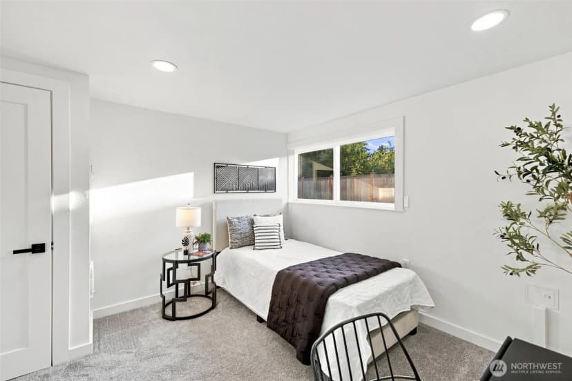 Property photo for 15237 Ne 3rd Street, Bellevue photo 31