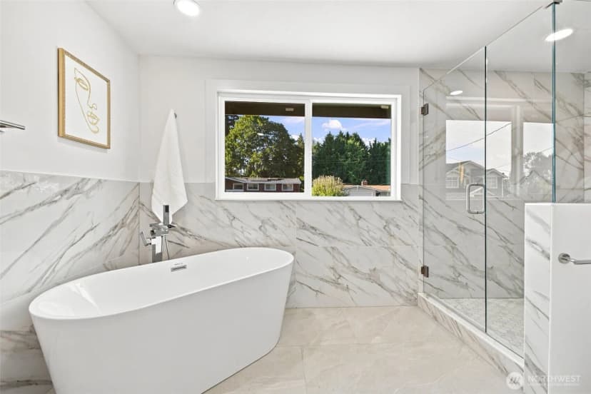 Property photo for 15237 Ne 3rd Street, Bellevue photo 22