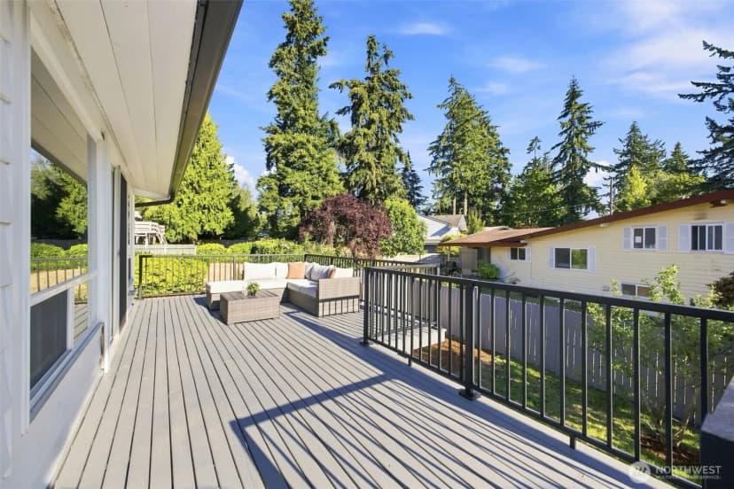 Property photo for 15237 Ne 3rd Street, Bellevue photo 36