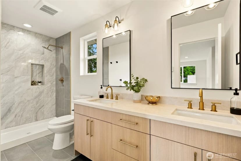 Property photo for 5513 Fleming Street #b, Everett photo 18