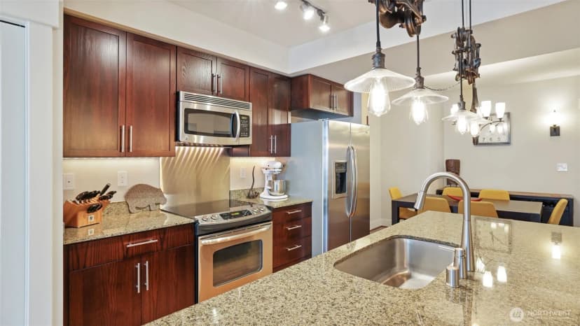 Property photo for 699 John Street #513, Seattle photo 7