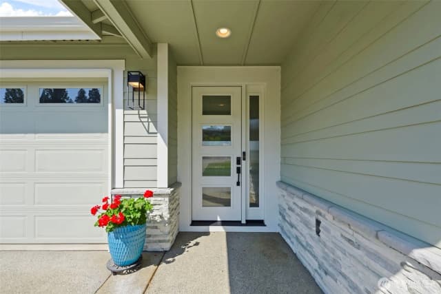 Property photo for 7598 Sandin Lane, Gig Harbor photo 3