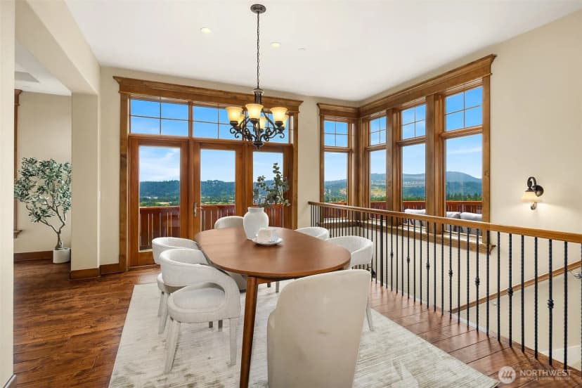 Property photo for 522 Timber Creek Drive Nw, Issaquah photo 8