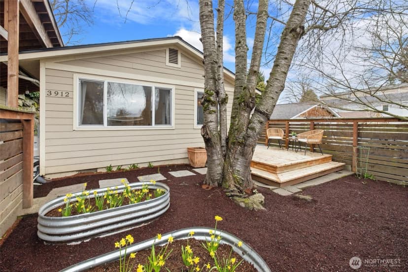 Property photo for 3912 S Findlay Street, Seattle