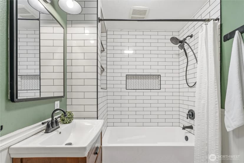 Property photo for 4201 N 24th Street, Tacoma photo 16