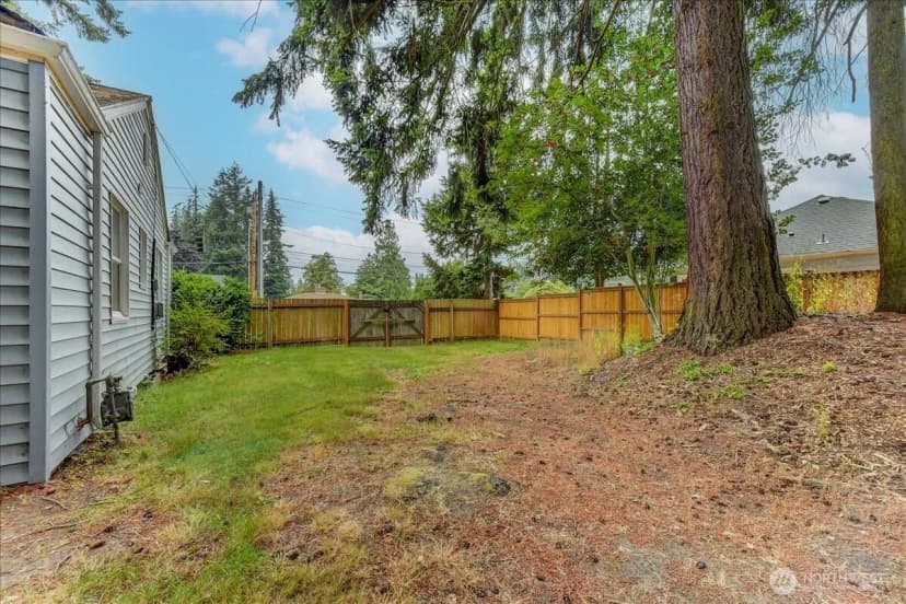 Property photo for 624 Madison Street, Everett photo 22