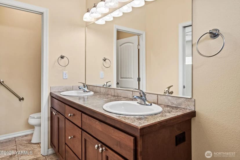 Property photo for 11601 Marble Court, Yakima photo 19