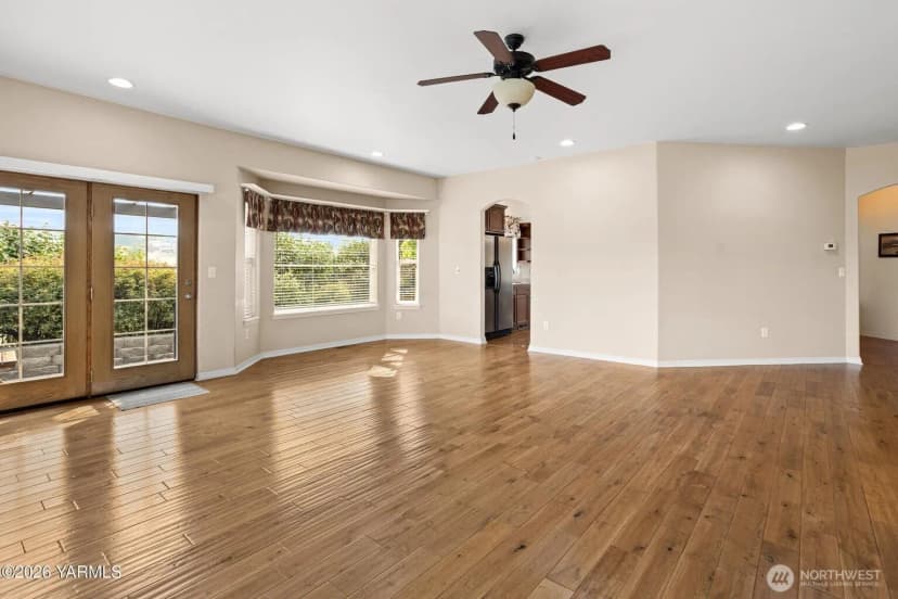 Property photo for 11601 Marble Court, Yakima photo 6